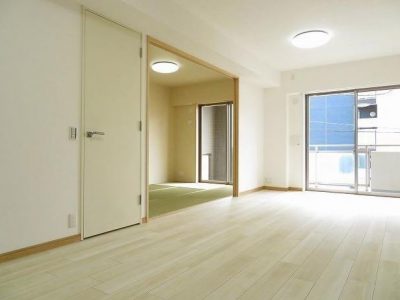レリアコート新越谷