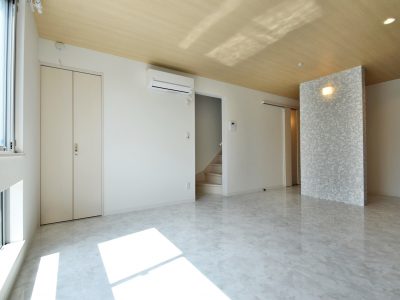 Luxury Garage House Y’s BOX