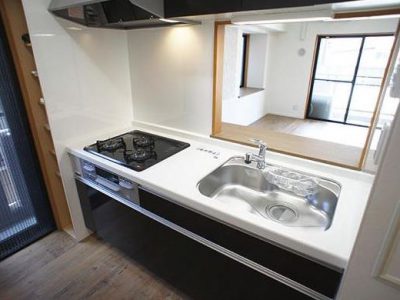 レーベンハイム吉川三番館