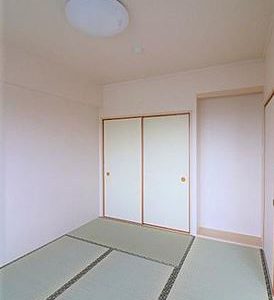 モリス南越谷