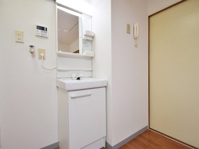 グランドハイム内田202