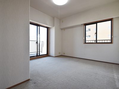 オーベル越谷蒲生壱番館