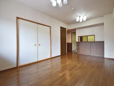 オーベル越谷蒲生壱番館