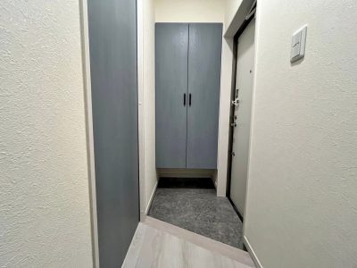 Reserve H&M Residence 208