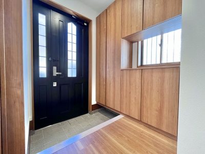 越谷市　神明町１丁目　中古戸建