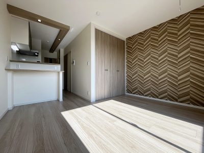 Reserve H&M Residence 302