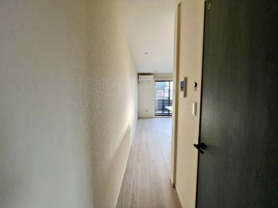 Reserve H&M Residence 208
