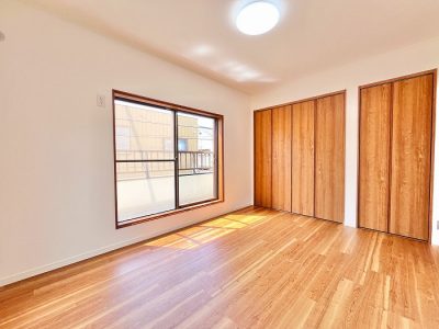 越谷市　神明町１丁目　中古戸建