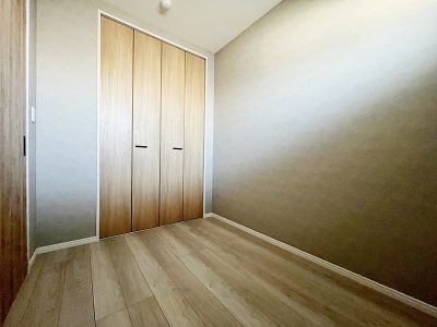 Reserve H&M Residence 306