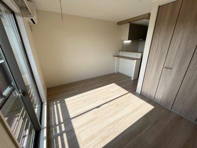 Reserve H&M Residence 302