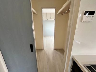 Reserve H&M Residence　208