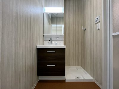 Reserve H&M Residence 302