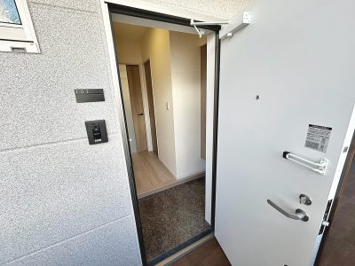 Reserve H&M Residence 102