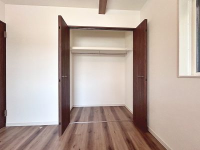 草加市　吉町５丁目　売地