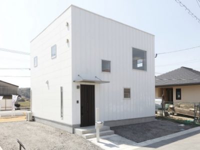 越谷市　東大沢４丁目　売地