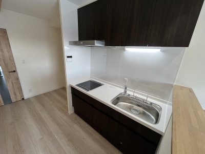 Reserve H&M Residence　303