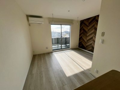 Reserve H&M Residence　303