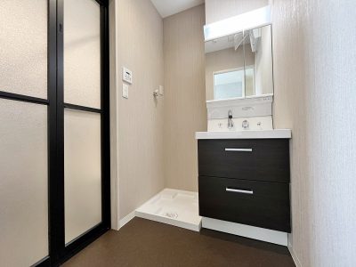 Reserve H&M Residence　301