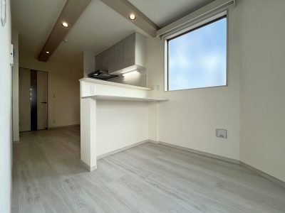 Reserve H&M Residence　301