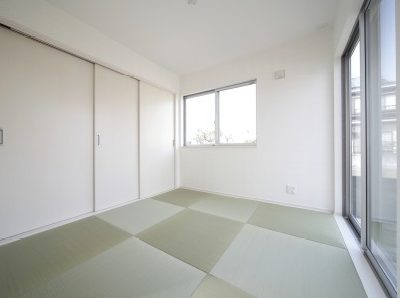 越谷市　東大沢４丁目　売地