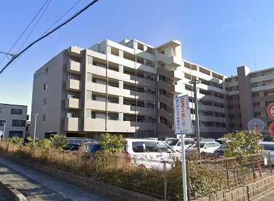 ポレスターブロードシティ越谷赤山　108