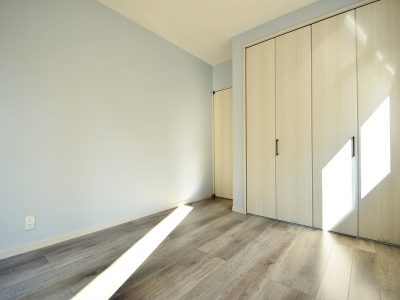 草加市　長栄３丁目　売地