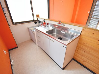 リザーブ・フォレストビル　1F