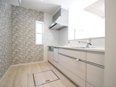 草加市　北谷３丁目　売地