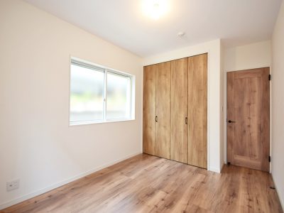 春日部市　八丁目　売地